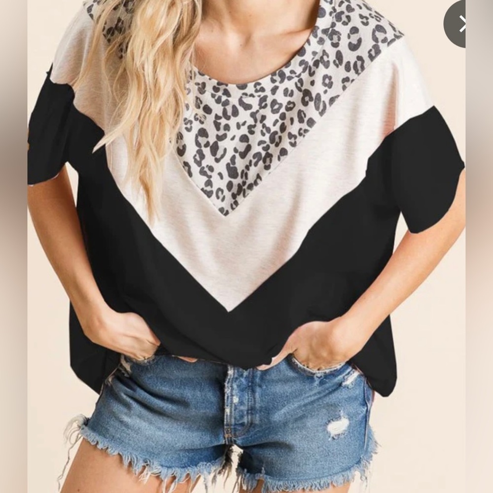 NWOT 🔥BIBI LARGE TEE (Boutique)